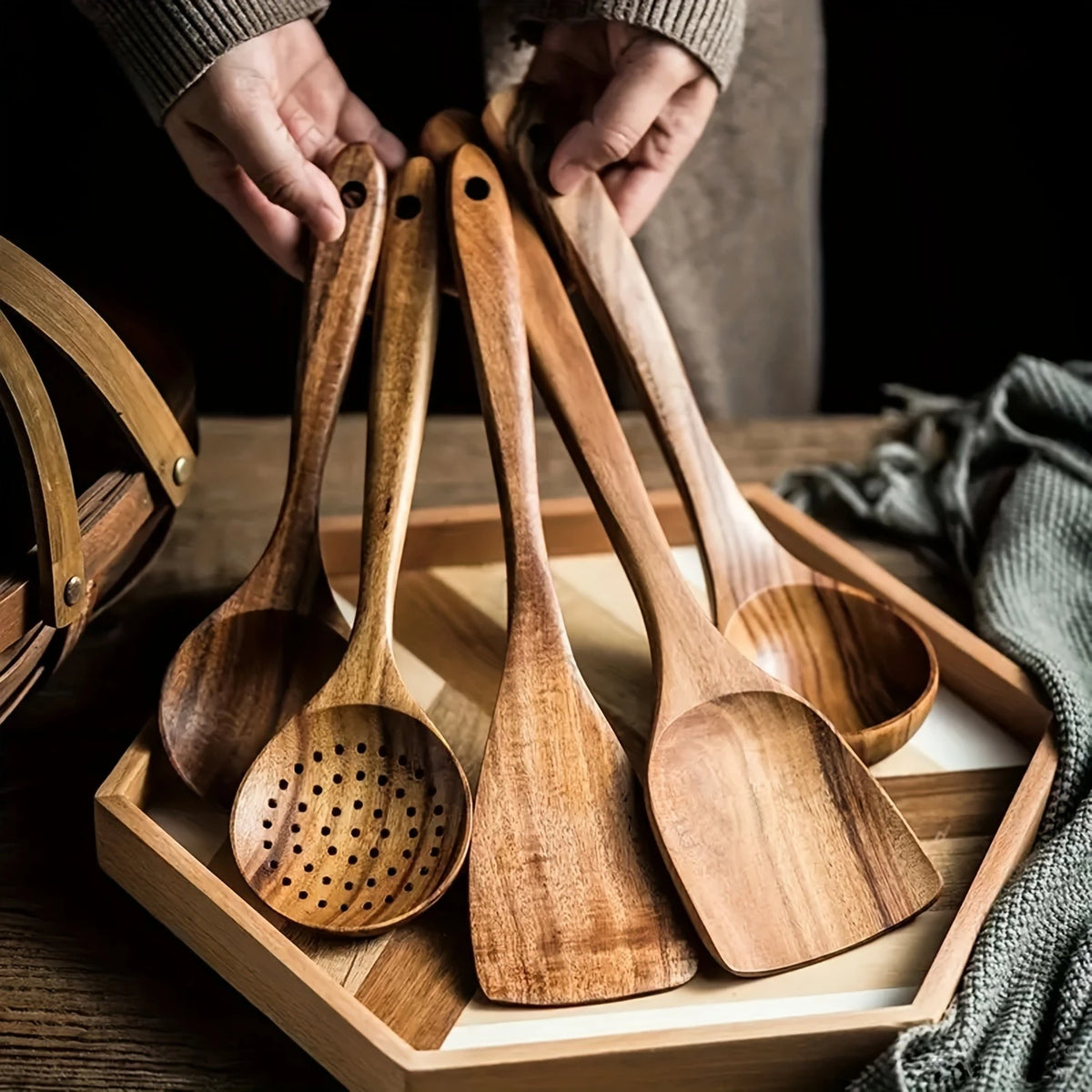 5pcs Wooden Kitchen Utensils Set, Wooden Spoons Natural Spurtle Set for Non-stick Pan, Kitchen Ladle and Wok Spatulas